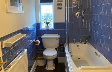 Beer Bakery Cottages - Charming Cottage Retreat - 2 mins from Beach with Car Parking space - Foto 10