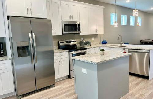 The Billiard close to downtown with fenced yard - Foto 6