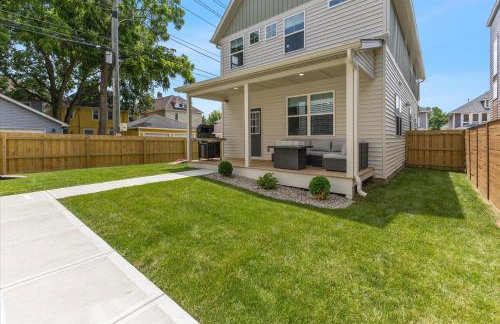 Lux House & Carriage house Furnished for Comfort - Foto 41