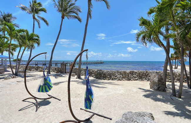 Luxury Beachfront Home With Pool In Islamorada 3 Bedroom Home by RedAwning - Photo 33