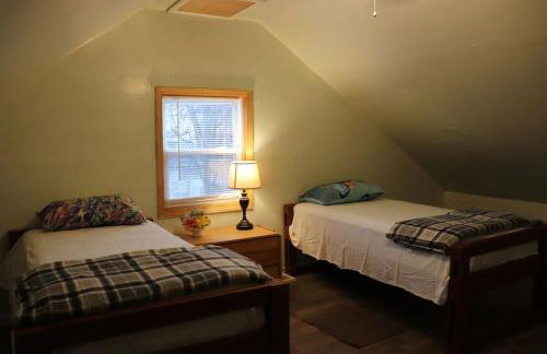 Buffalo 4BR Home 5 Beds, Near Airport & Downtown - Foto 25