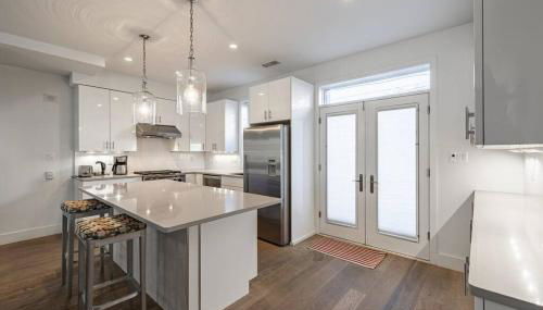 Beautiful 4BR Entire House in DC - Photo 2