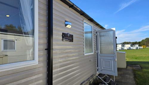 3 Bed-sleeps 8-free Parking-5 Min to Beach - Foto 1