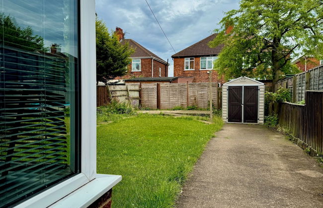 Lenhurst House - Photo 40