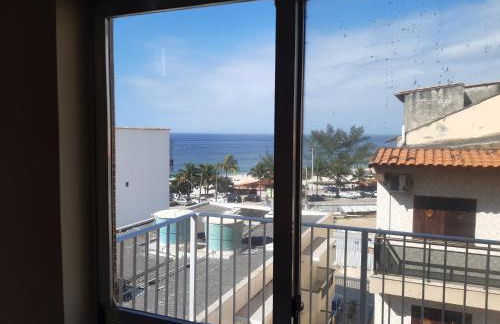 Apartamento 2 quartos 2 banheiros frente praia - Foto 9