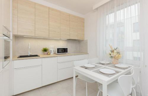 Warsaw Piaseczno Comfy Apartment Cichej Łąki by Noclegi Renters - Foto 4