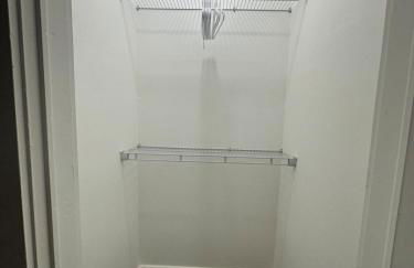 #1 - 5BR 1BA - Unit A - Private Entire Home - WiFi - Foto 27