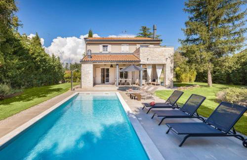 Villa Tena - Photo 1