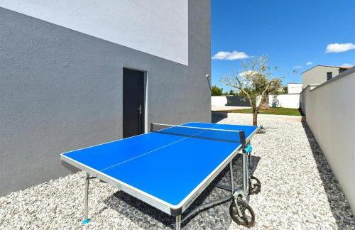 Spacious Villa With Pool and Garden in Stokovci - Foto 76