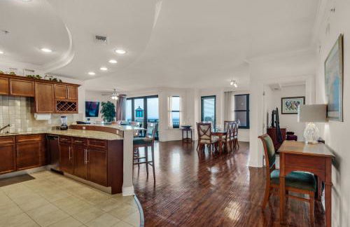 Bright, Corner Unit With Incredible Gulf And Sunset Views! - Foto 18
