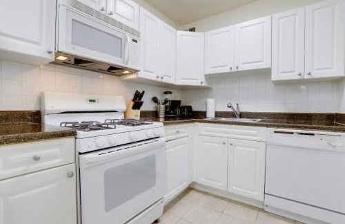 Business Ready Comfort Apt Near DC - Foto 10