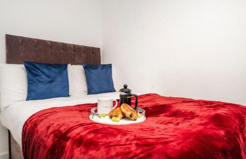 Great Location 2 Bedroom House in Nottingham, Private Garden, Fast Wi-Fi and Free Parking - Photo 35