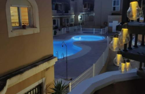 Inviting holiday home with pool - Foto 29