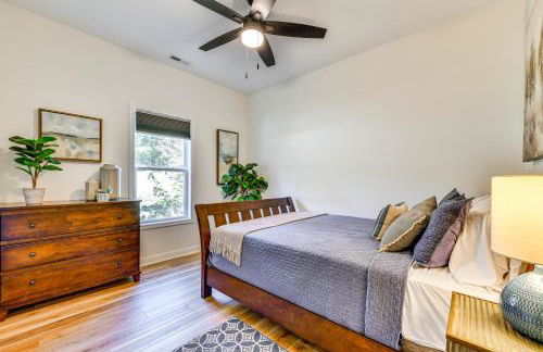 Waterfront Lake Hickory Retreat with Private Dock! - Foto 20