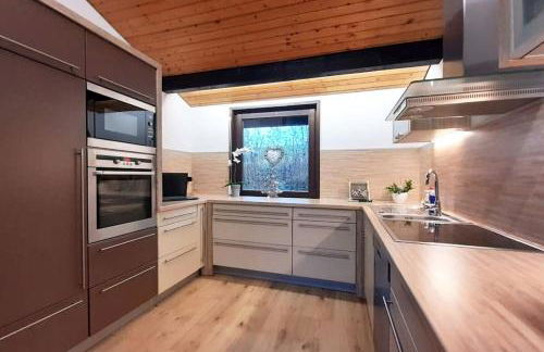 Ferienhaus LENA im Sauerland direkt am Hennesee - Foto 3