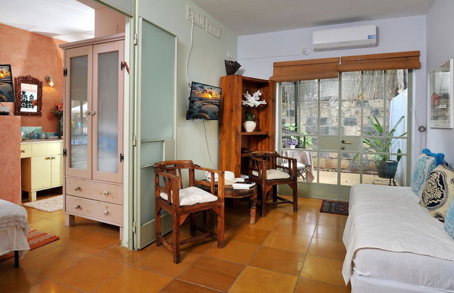 Love & Lemons - Photo 30