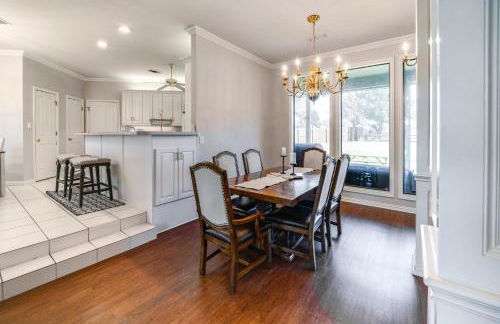 about 3 Mi to Dtwn Aubrey Vacation Rental with Patio! - Foto 2