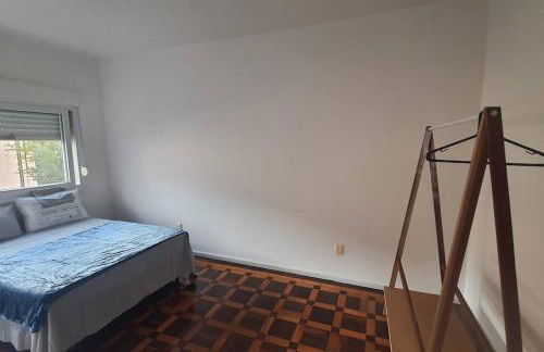 Apartamento com espaço para home Office no Menino Deus ao lado do shopping Praia de Belas - Foto 22