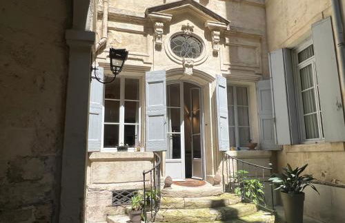 Courbet's bachelor pad - Foto 1