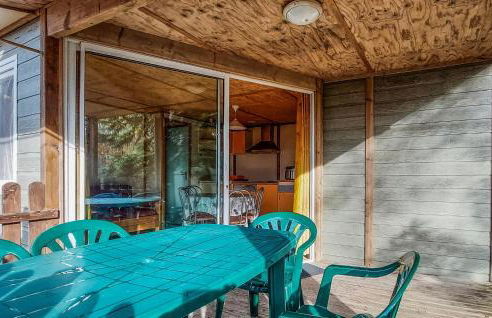 2 Bedroom Lovely Home In Altillac - Foto 6