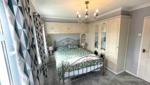 Cozy 3 Bedroom Home - Foto 2, wardrobe