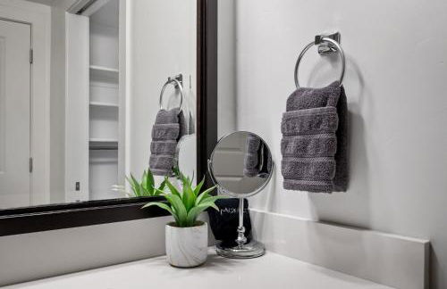 Deluxe 1BR 1BA Pool, Gym, Htub, Pkg - Foto 27