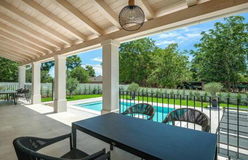 5 Bedroom Nice Home In Manjadvorci - Foto 18