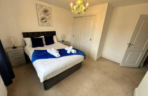 Spacious & Modern Retreat Garden Free Parking! - Foto 28