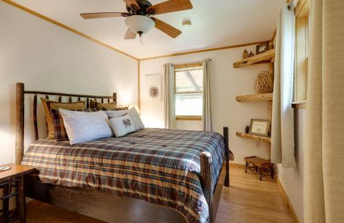 Game Room and Lake Access Wooded Retreat in Jay - Foto 18