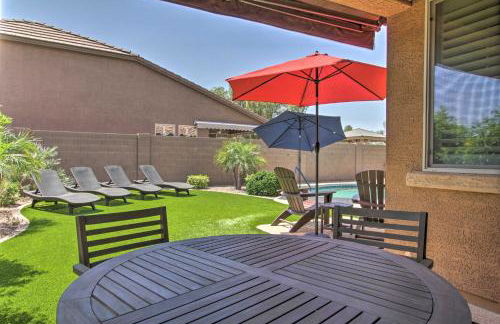 5 Mi to Surprise Stadium! Snowbird Escape with Pool - Foto 8