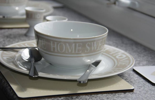 Green Yurt With Hot Tub - Sleeps 3, Parking & Wifi - Photo 3