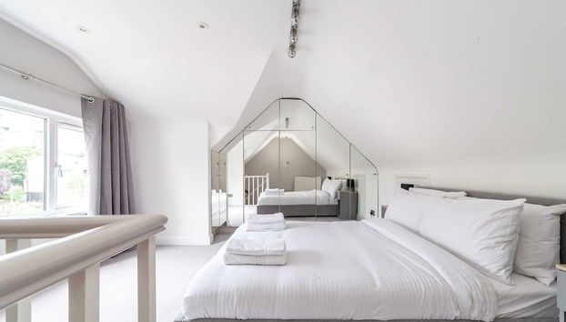 Spacious Battersea Gem With Balcony Bliss - Foto 4, Habitación