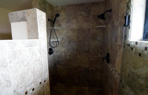 6 King Bedrooms, Sleeps 20, 8 Rooms, Bikes, HotTub - Foto 61