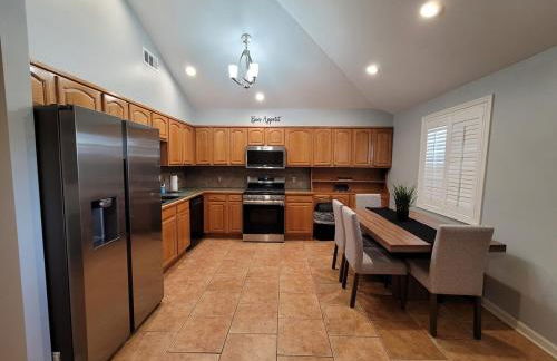 Lakeview New Orleans Gem 3 bedroom home with pool - Foto 3