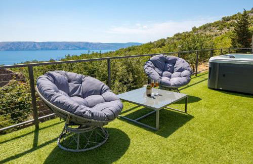 Villa Mirjam with swimming pool, jacuzzi and sea view - Foto 19