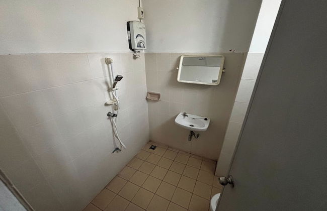 Sunshine Apartment - Photo 16