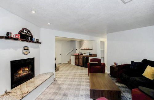 WOW! Spacious Retreat & amazing yard 2400+4bd/3bth - Foto 4