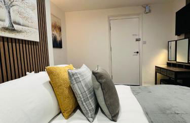 Yastayzzz Studio 2 Worcester House with Free Parking - Foto 6