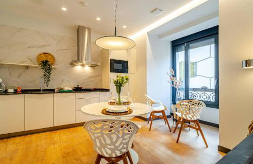 Edificio Fénix by Plaza Mayor Apartamentos - Photo 70