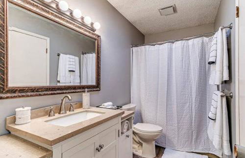 Parkside Getaway- Spacious Six Bedroom Home for Families & Friends - Foto 46