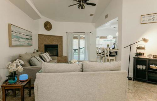 Stunning Home with Pool, Game Room and Firepit - Photo 26