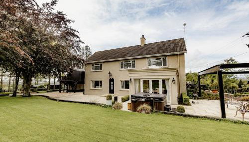 Ballyness Lodge - Photo 1