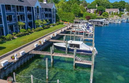 112 Edgewater Inn with Waterfront Access - Foto 18