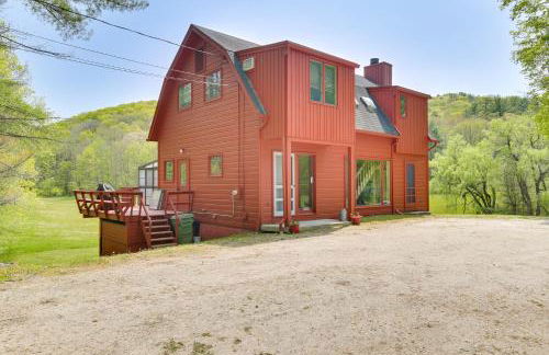 Serene Salisbury Rental Home on 26 Acres with Deck! - Foto 34