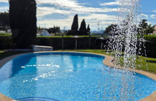 Townhouse in Las Rotas - Foto 3