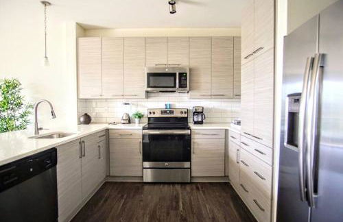 League Flats Uptown at West Trade Street - Photo 6