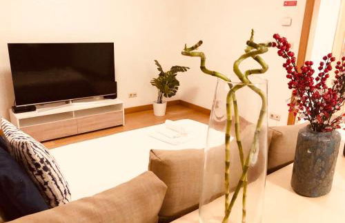 Central Orient Residence - Modern, spacious and sunny! By the river! - Photo 41