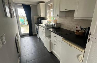 The Bungalow - Photo 73