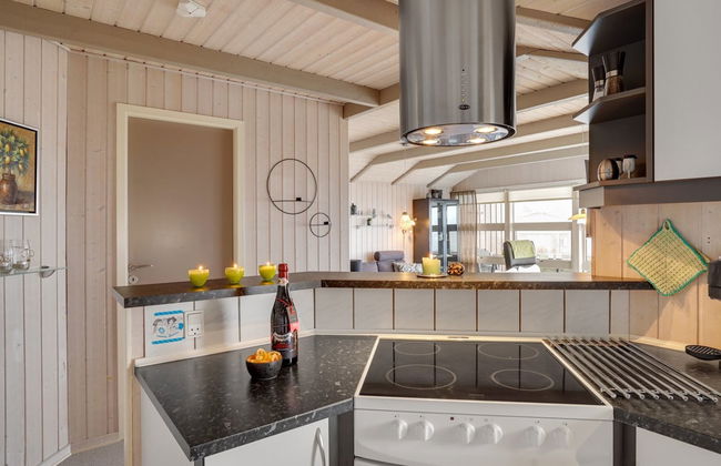 "Ebbeline" - 150m from the sea - Foto 32