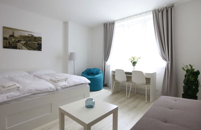 City Center Best Place Apartments - Photo 35